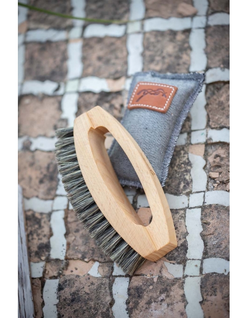 Soft Head Brush with Handle