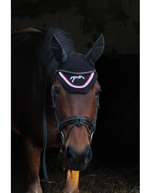 Bonnet Point sellier - Noir & fuchsia